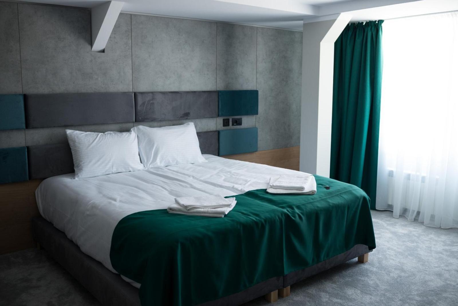 Hotel Plutitor Lebada บีคาซ ภายนอก รูปภาพ